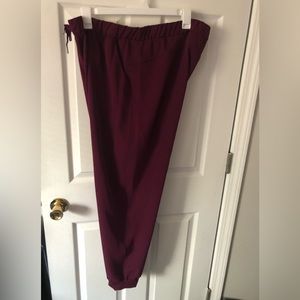 Avia Women’s Burgundy Joggers, Size 22